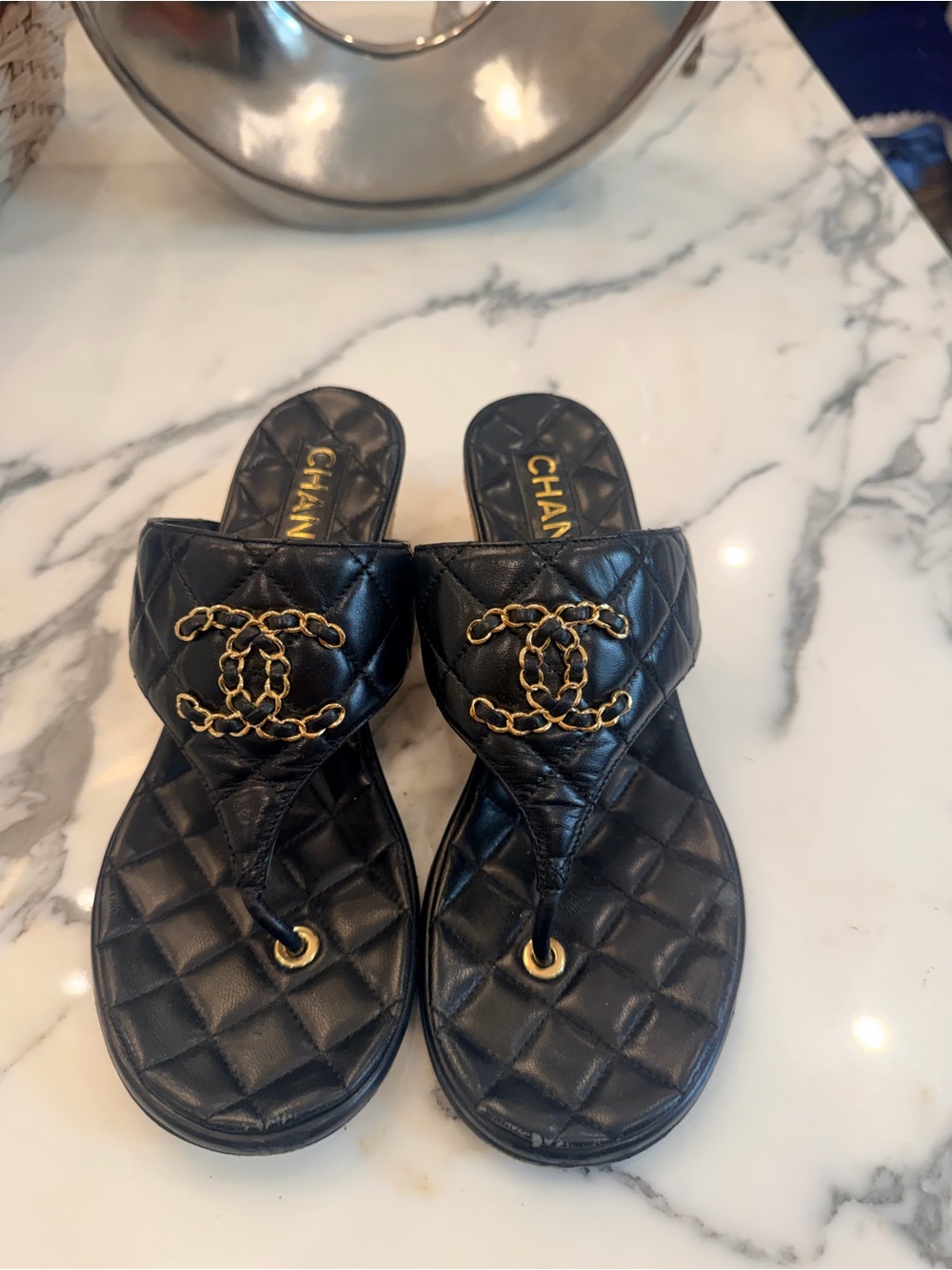 Authentic CHANEL Black Quilted Leather Thong Sandals with Gold Chain CC